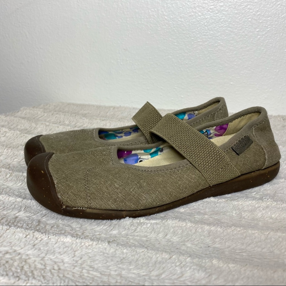 Keen Sienna Canvas Tan Mary Jane Slip On Shoes